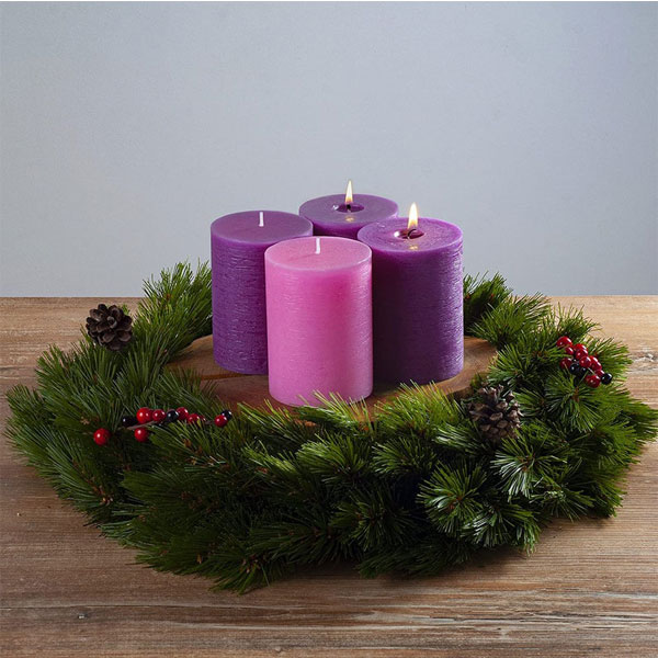 Christmas Wreath Candle